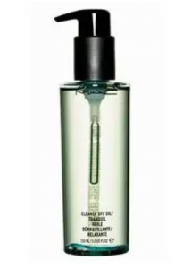 Medium: MAC Cosmetics Cleanse Off Oil